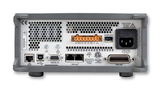 2460 - Unità di misurazione alimentazione, SourceMeter, 200mV-100V, 1µA-7A, 100W