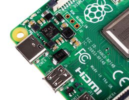 RPI4-MODBP-4GB - Computer monoscheda, Raspberry Pi 4 Model B, SoC BCM2711, RAM DDR4 4GB, USB 3.0, abilitato PoE