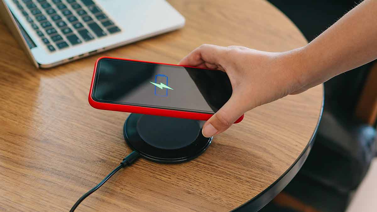 HOW_TO_IMPLEMENT_SINGLE_CHANNEL_1_WIRE_NETWORK_FOR_WIRELESSLY_POWER